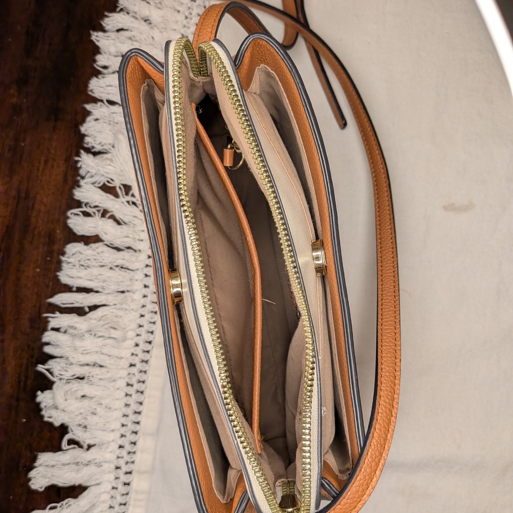 Nanette Lepore Tan and Cream Women's Bag - Picture 6 of 11